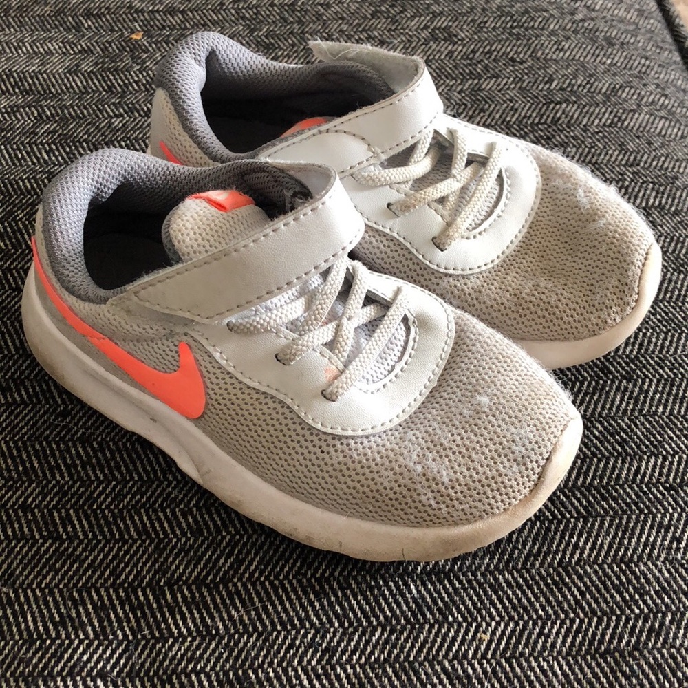 Toddler shoes